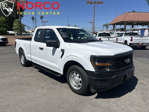 Used 2024 Ford F150 XL RWD image 2