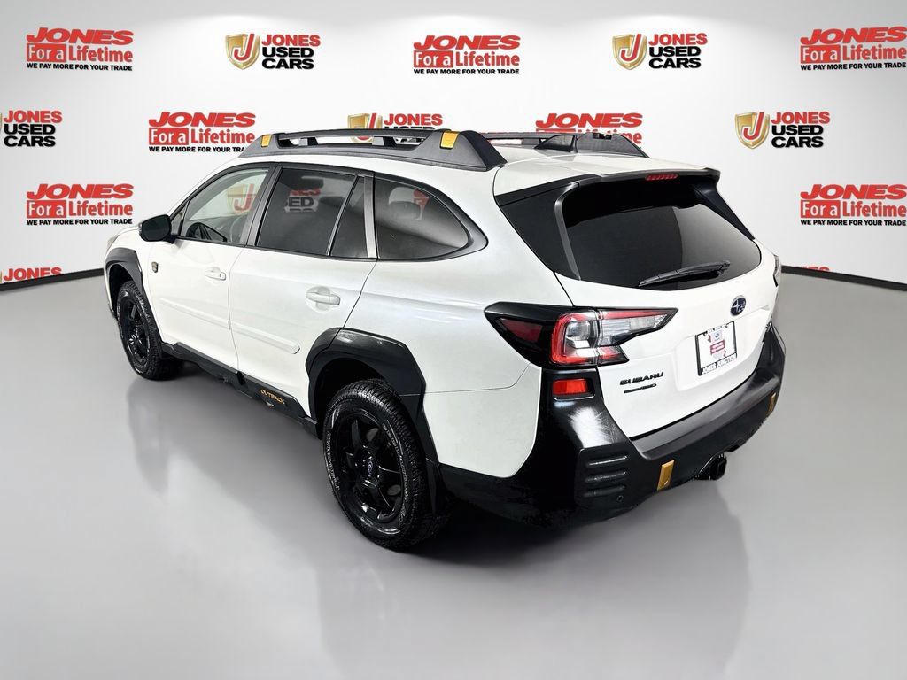 Used 2022 Subaru Outback Wilderness AWD/4WD image 2