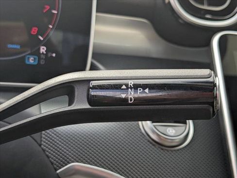 Used 2025 Mercedes-Benz C 300 Sedan image 12