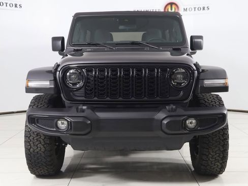 Used 2024 Jeep Wrangler Unlimited Sport AWD/4WD image 48
