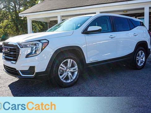 Used 2022 GMC Terrain SLE image 12