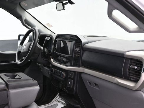 Used 2021 Ford F150 XL w/ Trailer Tow Package image 9