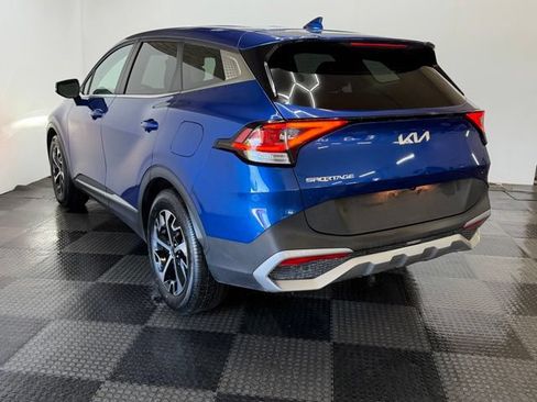 Used 2023 Kia Sportage EX FWD image 5