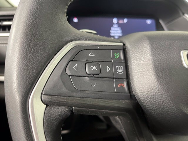 Used 2023 Jeep Grand Cherokee L Laredo AWD/4WD image 21