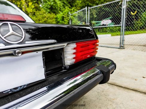 Used 1989 Mercedes-Benz 560 SL image 46