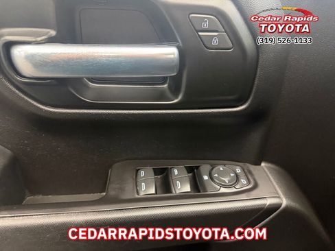 Used 2020 Chevrolet Silverado 1500 Custom Trail Boss w/ Custom Convenience Package image 9