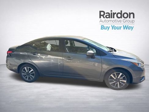 Used 2024 Nissan Versa SV FWD image 8