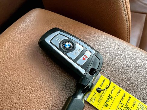 Used 2017 BMW X3 xDrive28i image 14