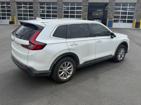 Used 2023 Honda CR-V EX-L image 5