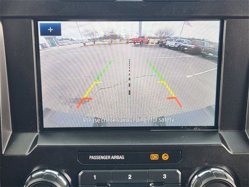 Used 2022 Ford F250 XLT w/ FX4 Off-Road Package image 19