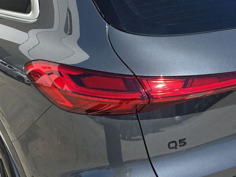 New 2025 Audi Q5 Prestige image 34