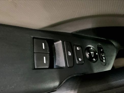 Used 2018 Honda Civic LX-P image 34