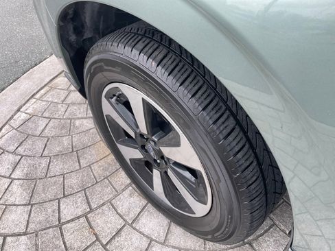 Used 2017 Subaru Forester 2.5i Limited w/ Rugged Package #2 image 28