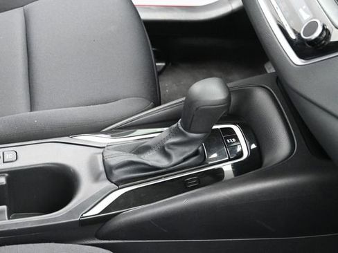 Used 2025 Toyota Corolla LE FWD image 37