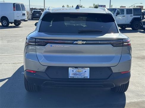 New 2026 Chevrolet Equinox EV LT image 4