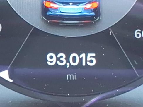 Used 2014 Tesla Model S 60 RWD image 26