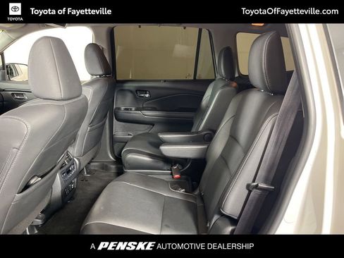 Used 2022 Honda Pilot Elite image 18