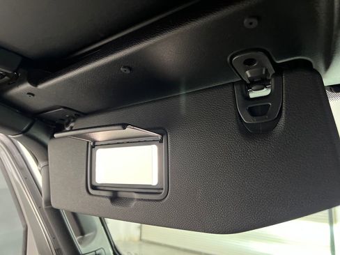 Used 2022 Jeep Wrangler Unlimited Sahara w/ Cold Weather Group image 64