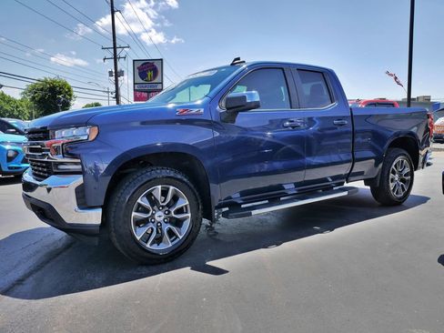 Used 2019 Chevrolet Silverado 1500 LT w/ All-Star Edition AWD/4WD image 4