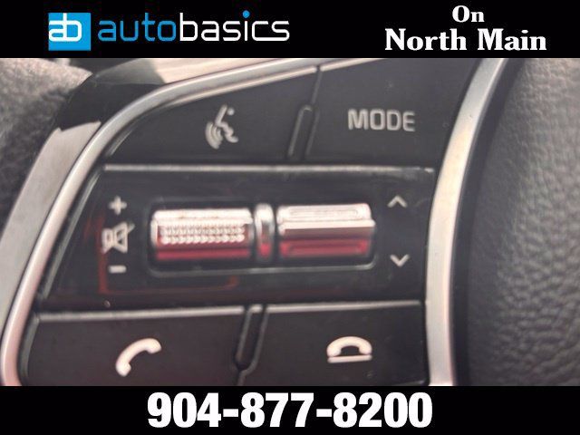 Used 2020 Kia Forte LXS FWD image 26