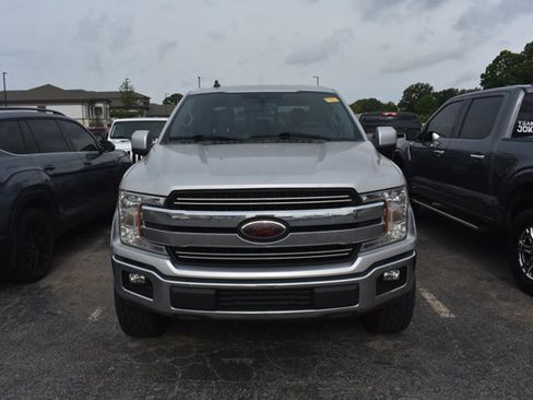Used 2019 Ford F150 Lariat RWD image 2
