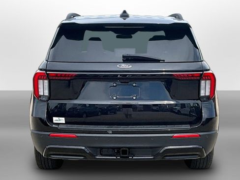 Used 2025 Ford Explorer ST-Line AWD/4WD image 4