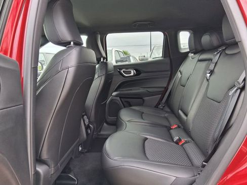 New 2026 Jeep Compass Latitude AWD/4WD image 21