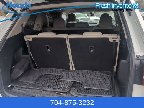 Used 2018 Volkswagen Atlas SEL image 11