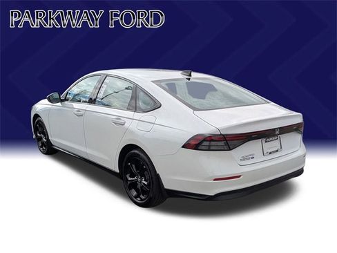 Used 2025 Honda Accord SE image 7
