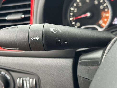 Used 2017 Jeep Renegade Trailhawk w/ Premium Trailhawk Package image 18