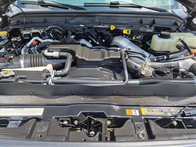 Used 2016 Ford F350 Lariat w/ Lariat Ultimate Package AWD/4WD image 21