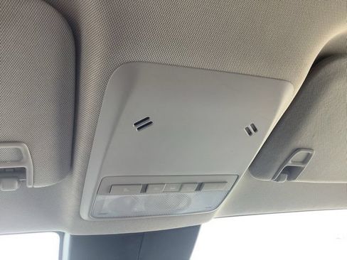 Used 2019 Buick Encore Preferred FWD image 32