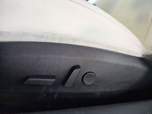 Used 2018 Tesla Model 3 Long Range RWD image 14