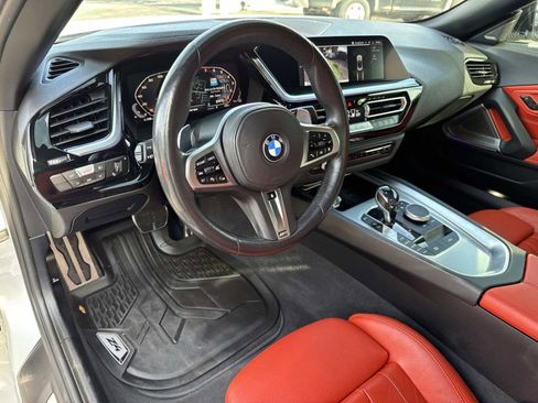 Certified 2021 BMW Z4 M40i w/ Executive Package image 15