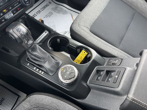 Used 2025 Ford Bronco Big Bend image 22