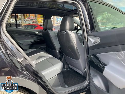 Used 2023 Volkswagen ID.4 Pro S AWD/4WD image 46