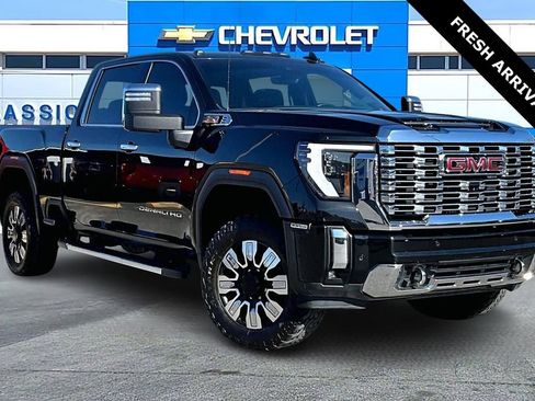 Used 2024 GMC Sierra 2500 Denali w/ Denali Reserve Package image 1