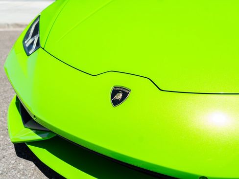 Used 2015 Lamborghini Huracan LP 610-4 AWD/4WD image 26