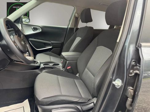 Used 2020 Kia Soul LX FWD image 12