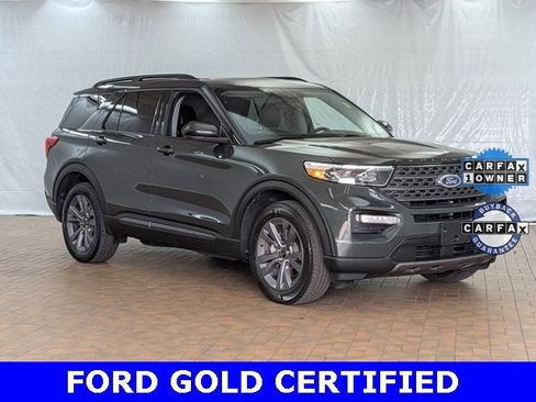 Certified 2022 Ford Explorer XLT w/ Equipment Group 202A image 1
