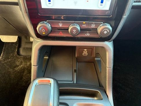 New 2025 Ford Ranger XLT w/ Black Appearance Package image 20