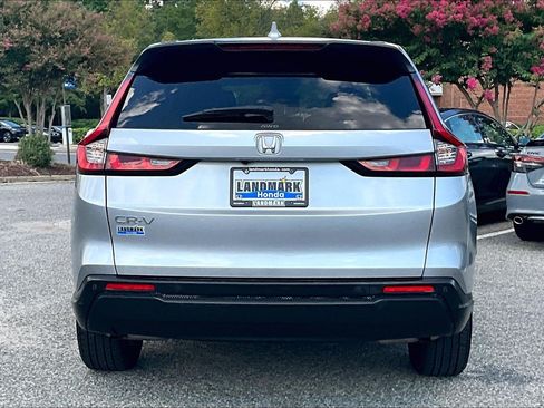 Used 2025 Honda CR-V EX-L image 4