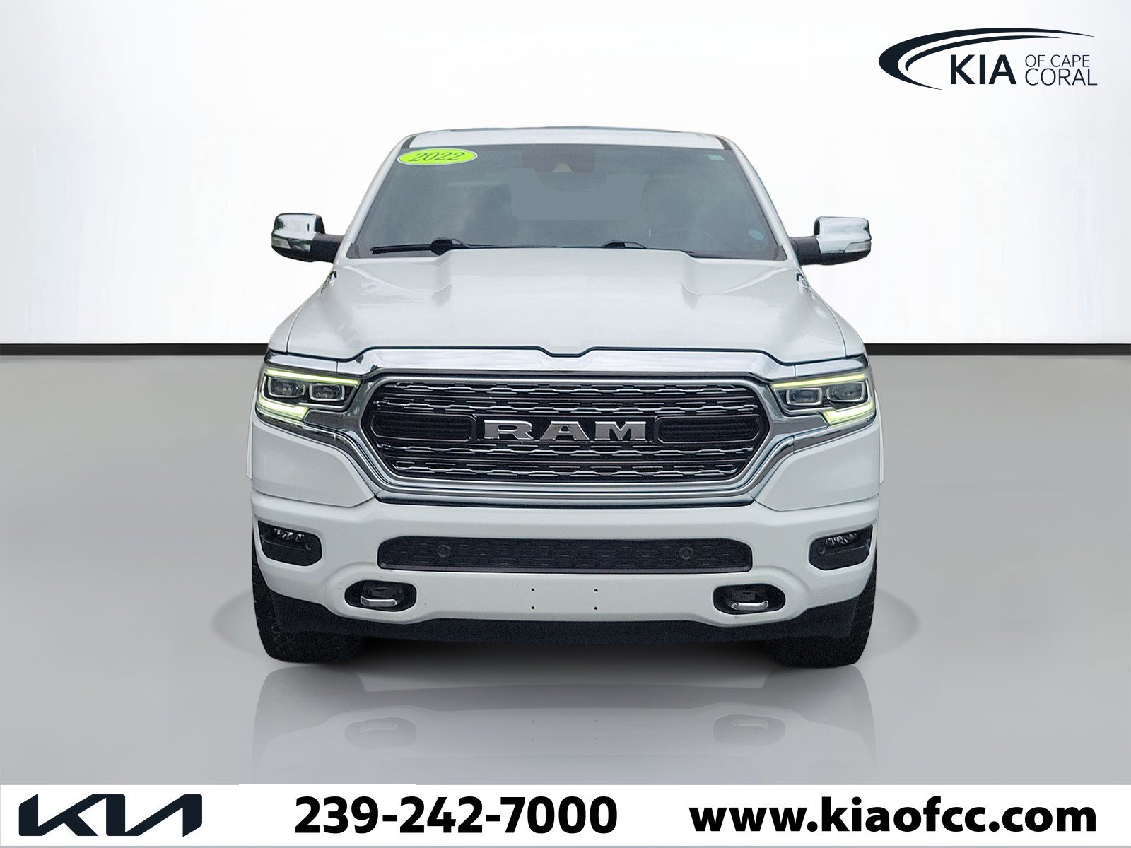Used 2022 RAM 1500 Limited w/ Body Color Bumper Group AWD/4WD image 2