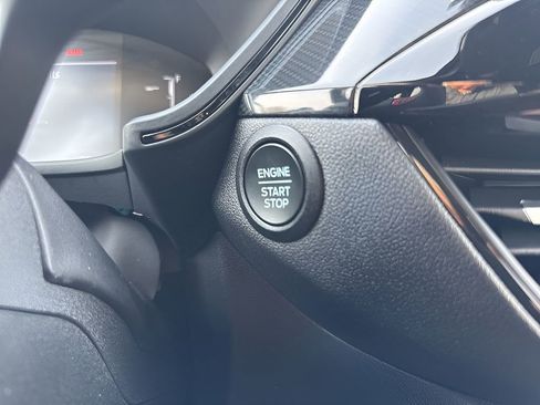 Used 2025 Ford Escape ST-Line image 20