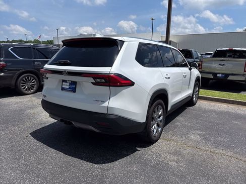 Used 2024 Toyota Grand Highlander FWD image 20
