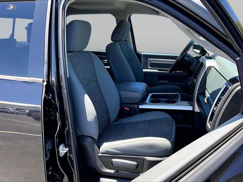 Used 2018 RAM 1500 Big Horn AWD/4WD image 7