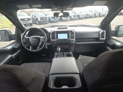 Used 2016 Ford F150 XLT w/ Equipment Group 302A Luxury image 16