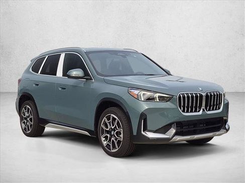 New 2027 BMW X1 xDrive28i AWD/4WD image 7