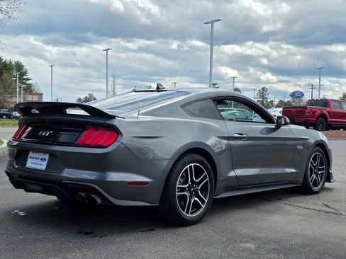 Used 2021 Ford Mustang GT RWD image 12