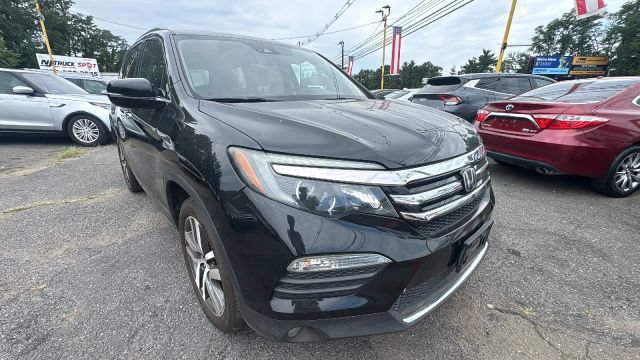 Used 2018 Honda Pilot Elite image 3